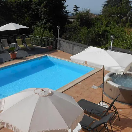 בית נופש Al Villino Sunshine In Con Piscina Ed Idromassaggio *