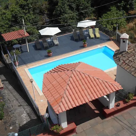 Al Villino Sunshine In Con Piscina Ed Idromassaggio بيت للعطل