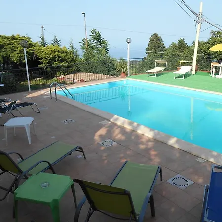 בית נופש Al Villino Sunshine In Con Piscina Ed Idromassaggio