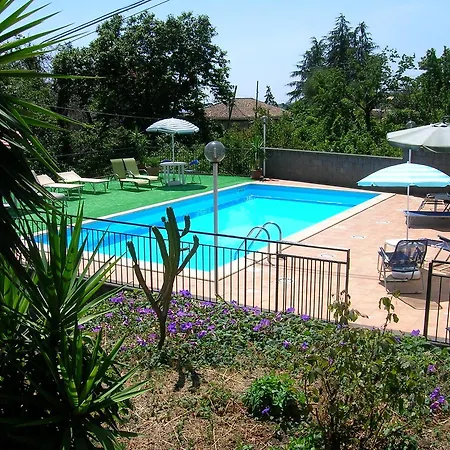 Al Villino Sunshine In Con Piscina Ed Idromassaggio SantʼAlfio