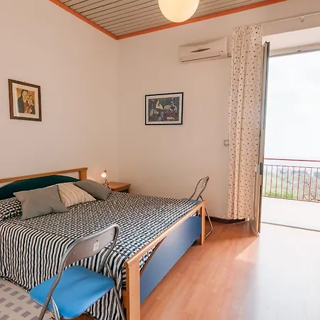 Al Villino Sunshine In Con Piscina Holiday home Sant'Alfio